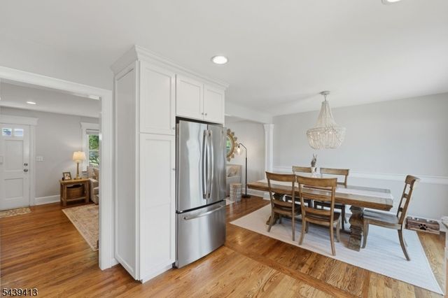 13 Cedar St, East Hanover Twp., NJ 07936