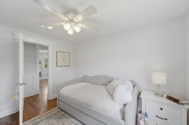 13 Cedar St, East Hanover Twp., NJ 07936