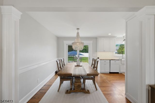 13 Cedar St, East Hanover Twp., NJ 07936