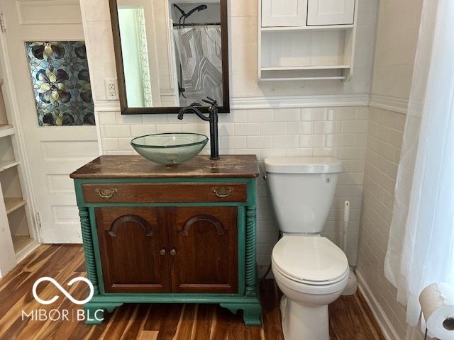 83 E Walnut Street, Fountaintown, IN 46130