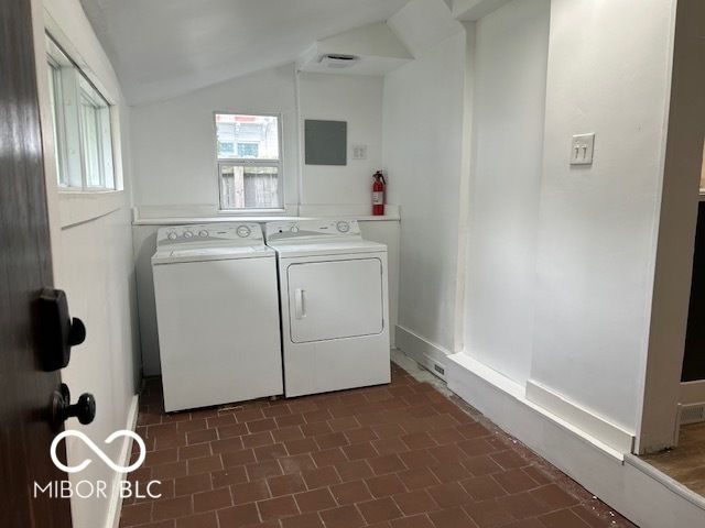 83 E Walnut Street, Fountaintown, IN 46130