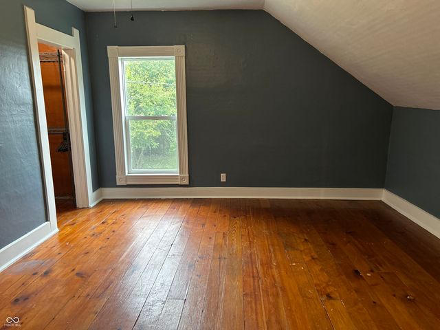 83 E Walnut Street, Fountaintown, IN 46130