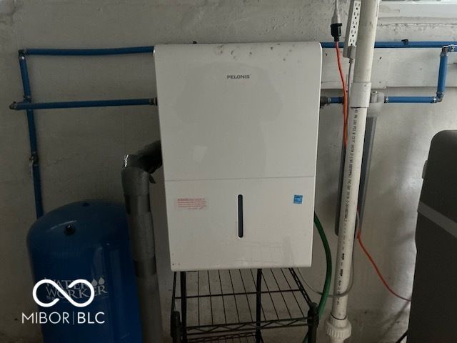 83 E Walnut Street, Fountaintown, IN 46130