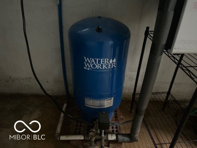 83 E Walnut Street, Fountaintown, IN 46130