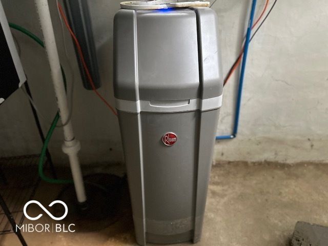 83 E Walnut Street, Fountaintown, IN 46130