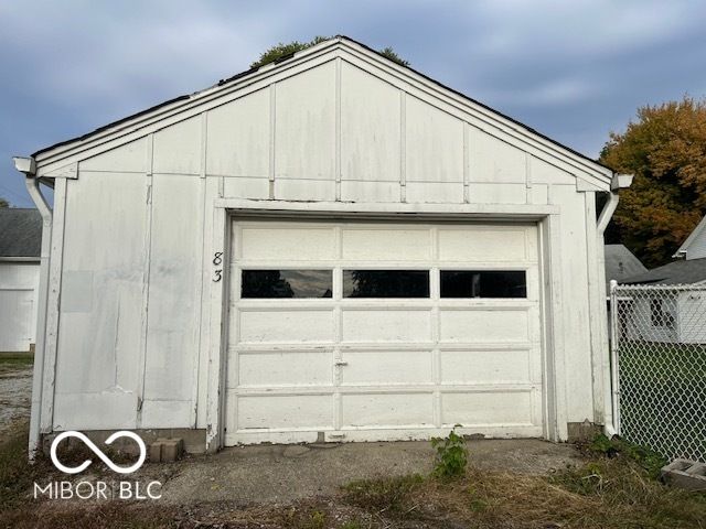 83 E Walnut Street, Fountaintown, IN 46130