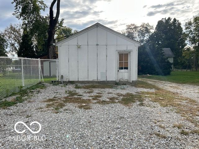 83 E Walnut Street, Fountaintown, IN 46130