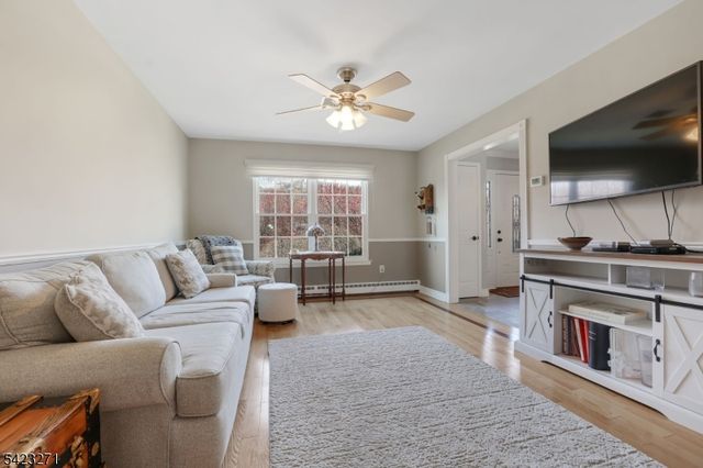 47 Sherbrook Dr, Rockaway Twp., NJ 07866