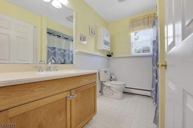 47 Sherbrook Dr, Rockaway Twp., NJ 07866