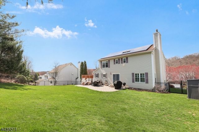 47 Sherbrook Dr, Rockaway Twp., NJ 07866