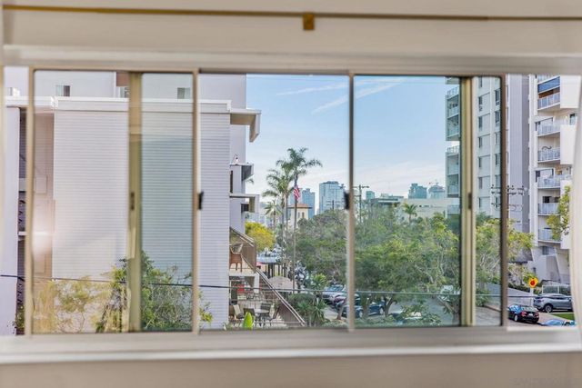 2701 2nd Ave 201, San Diego, CA 92103