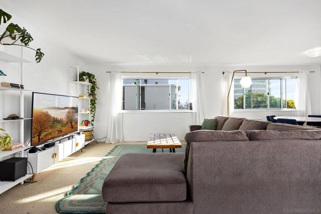 2701 2nd Ave 201, San Diego, CA 92103