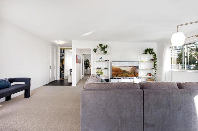 2701 2nd Ave 201, San Diego, CA 92103