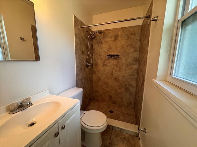 5601 62ND WAY N, St Petersburg, FL 33709