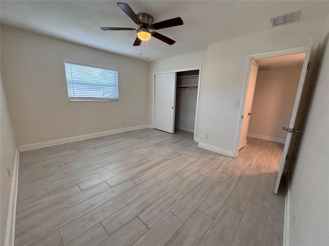 5601 62ND WAY N, St Petersburg, FL 33709