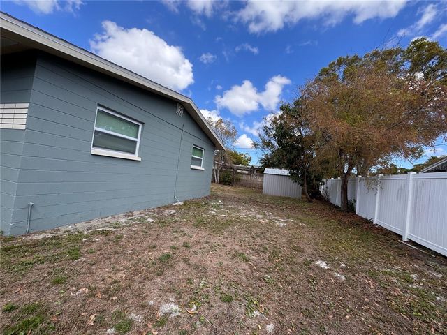 5601 62ND WAY N, St Petersburg, FL 33709