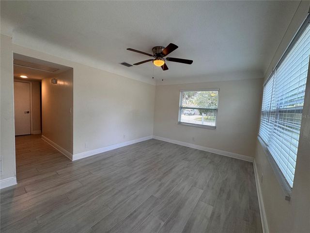 5601 62ND WAY N, St Petersburg, FL 33709