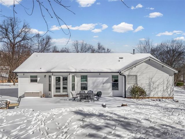 1624 Shane Drive, Imperial, MO 63052