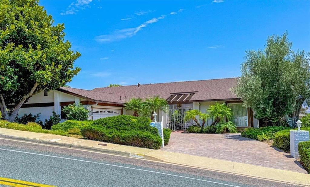 1600 Swallow Drive, El Cajon, CA 92020 — exterior