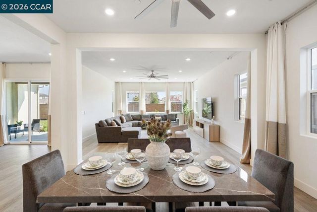 3096 Leeds Ln, Tracy, CA 95377