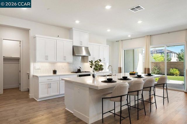 3096 Leeds Ln, Tracy, CA 95377