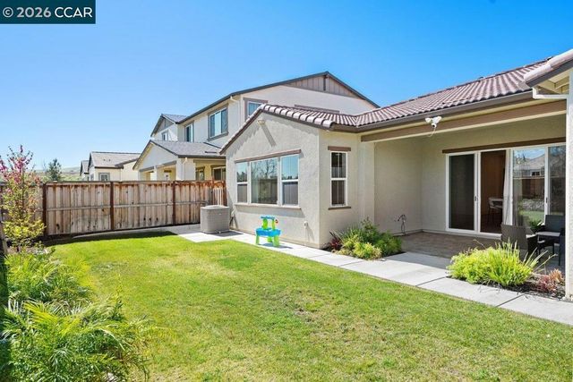 3096 Leeds Ln, Tracy, CA 95377