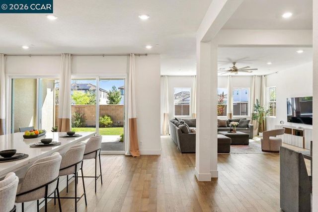 3096 Leeds Ln, Tracy, CA 95377