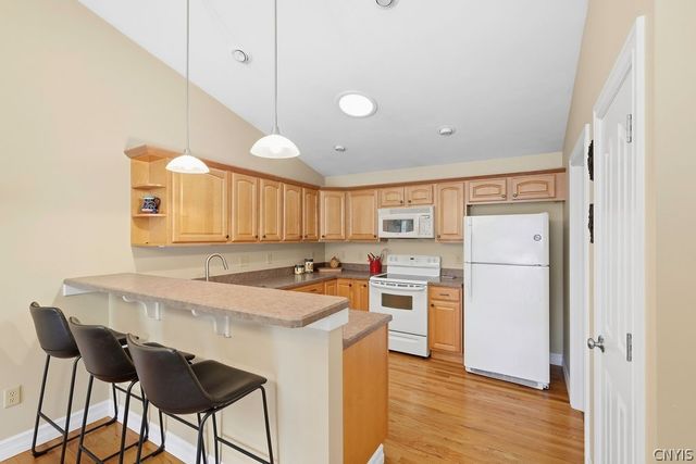 3727 Pegasus Circle, Camillus, NY 13209