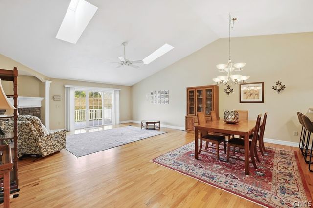 3727 Pegasus Circle, Camillus, NY 13209