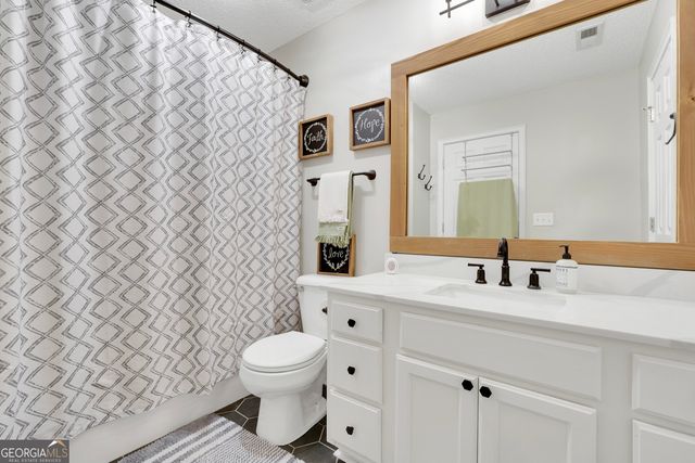 135 Mathews Road, Milner, GA 30257