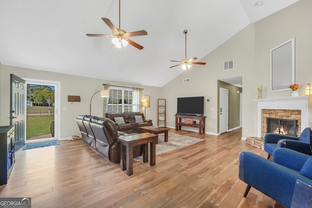 135 Mathews Road, Milner, GA 30257