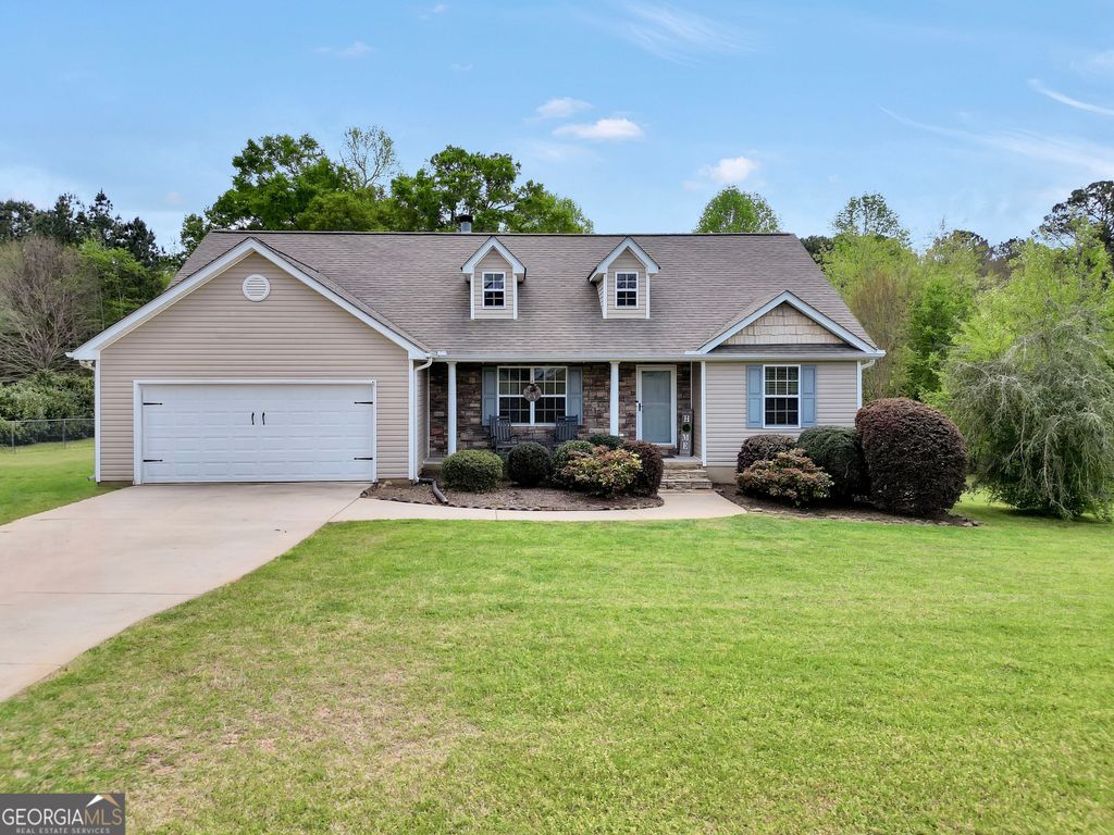 135 Mathews Road, Milner, GA 30257