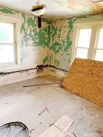 66 E Hudson Avenue, Dayton, OH 45405