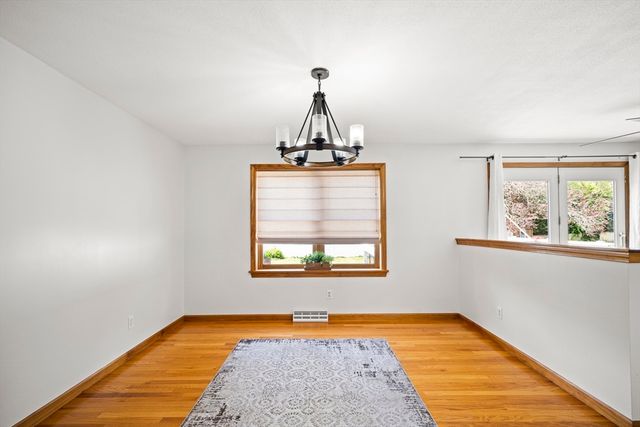 84 Wheeler Avenue, Springfield, MA 01118