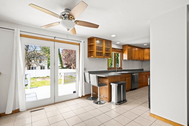 84 Wheeler Avenue, Springfield, MA 01118
