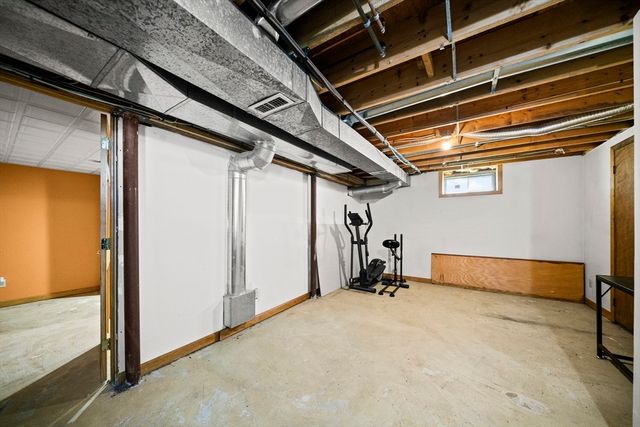 84 Wheeler Avenue, Springfield, MA 01118