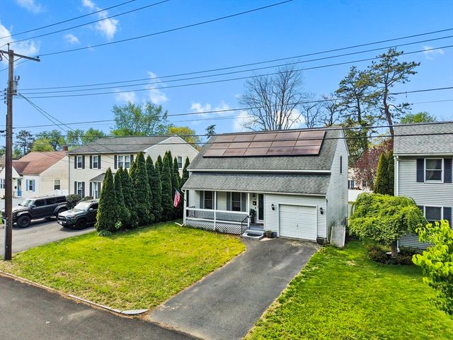 84 Wheeler Avenue, Springfield, MA 01118