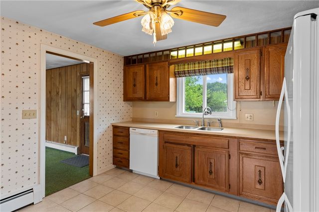 7 Esther Street, Cranston, RI 02920