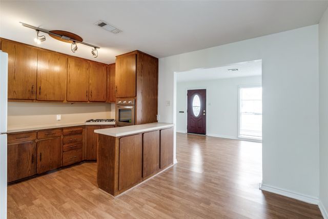 10414 Losa Drive, Dallas, TX 75218