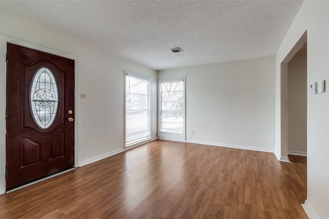 10414 Losa Drive, Dallas, TX 75218