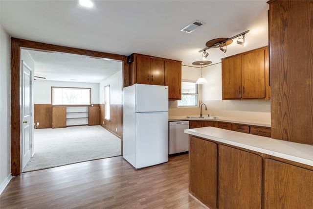 10414 Losa Drive, Dallas, TX 75218