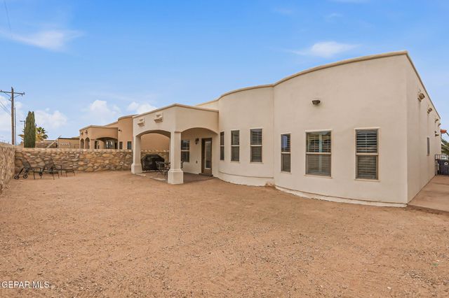 3036 CASCADE POINT Drive, El Paso, TX 79938