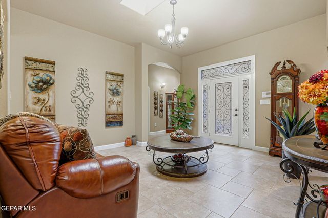 3036 CASCADE POINT Drive, El Paso, TX 79938