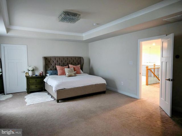 3300 CORA LN, Souderton, PA 18964