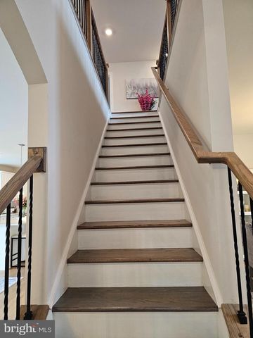 3300 CORA LN, Souderton, PA 18964