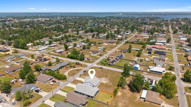 1303 Louisiana Avenue, Lynn Haven, FL 32444