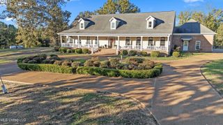 556 Thomas Road, Waterford, MS 38685