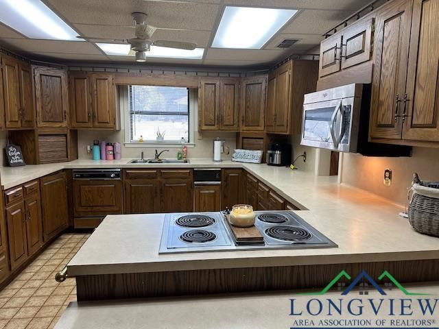 260 Hargis Dr., New London, TX 75682