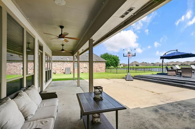4548 Little Hope Dr, Addis, LA 70710