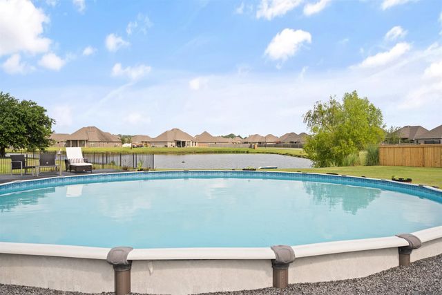 4548 Little Hope Dr, Addis, LA 70710